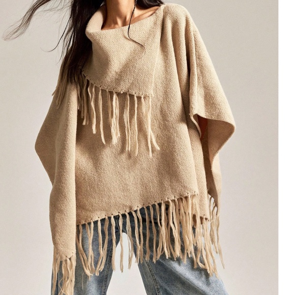 Classic Tan Fringe Detail Oversized Poncho Sweater Top - Picture 1 of 8
